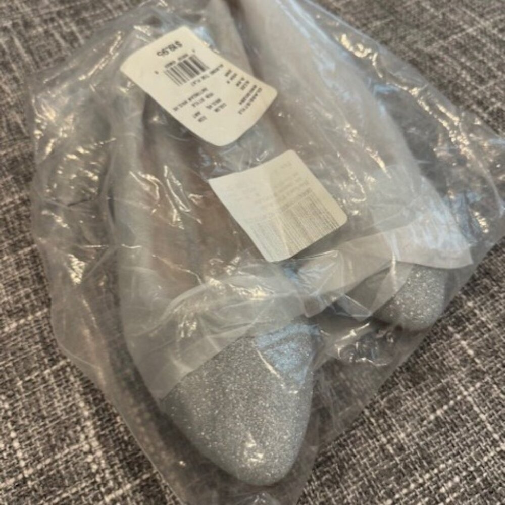 BRAND NEW! David's Bridal Glitter Pointed Toe Flats "ANTONIA" in Silver & Gold!